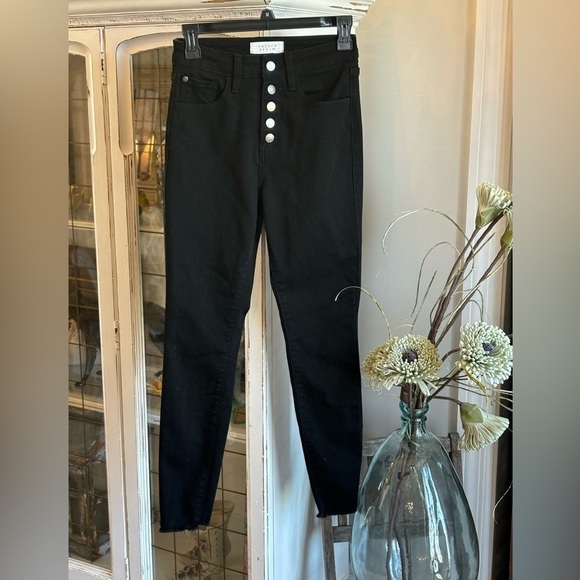 Nature Denim Exposed Button High Waisted Black Straight Jeans Women’s Sz-25 (3) - Picture 1 of 11